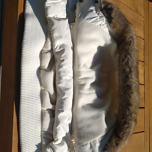 NWT Ann Taylor Loft Eggshell white winter vest bomber jacket - Picture 8 of 11